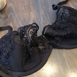 Very sexy Victoria’s Secret black lace push-up bra